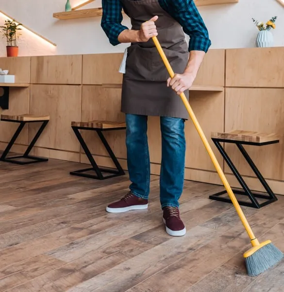 sweep-hardwood-flooring-1 Hardwood care | Chacon Flooring